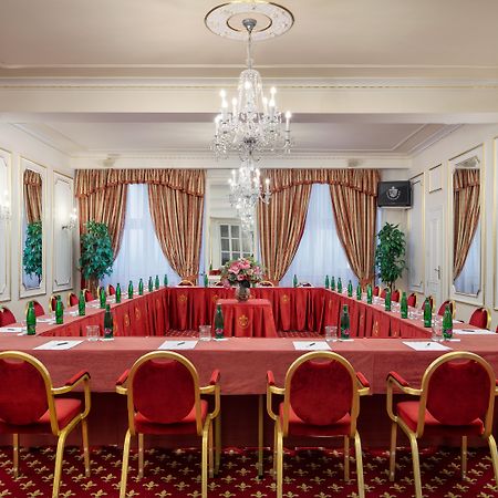 فندق أمباسادور زلاتا هوسا براغ المظهر الخارجي الصورة The ballroom