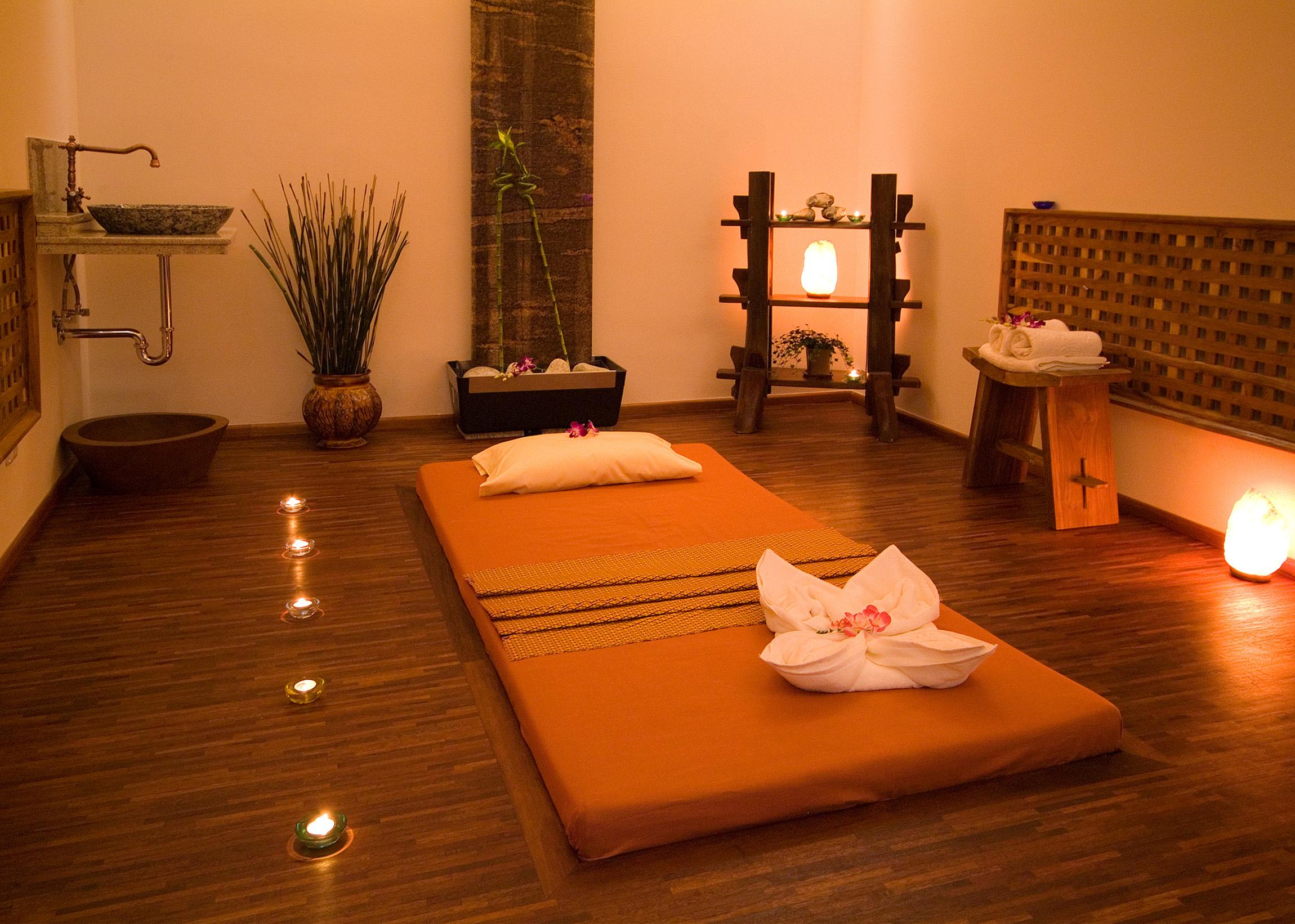 فندق أمباسادور زلاتا هوسا براغ المظهر الخارجي الصورة A massage room