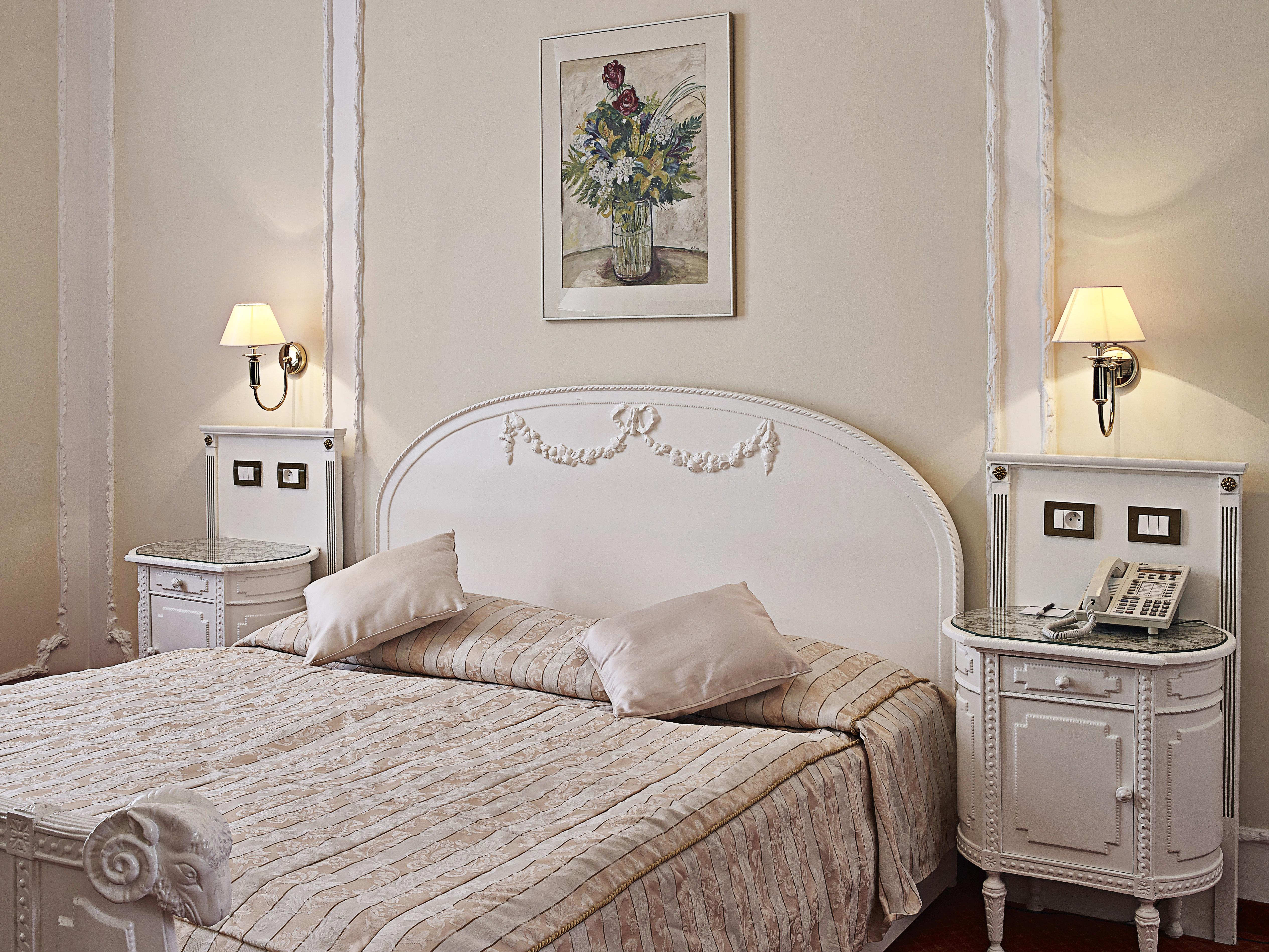 فندق أمباسادور زلاتا هوسا براغ المظهر الخارجي الصورة A bedroom